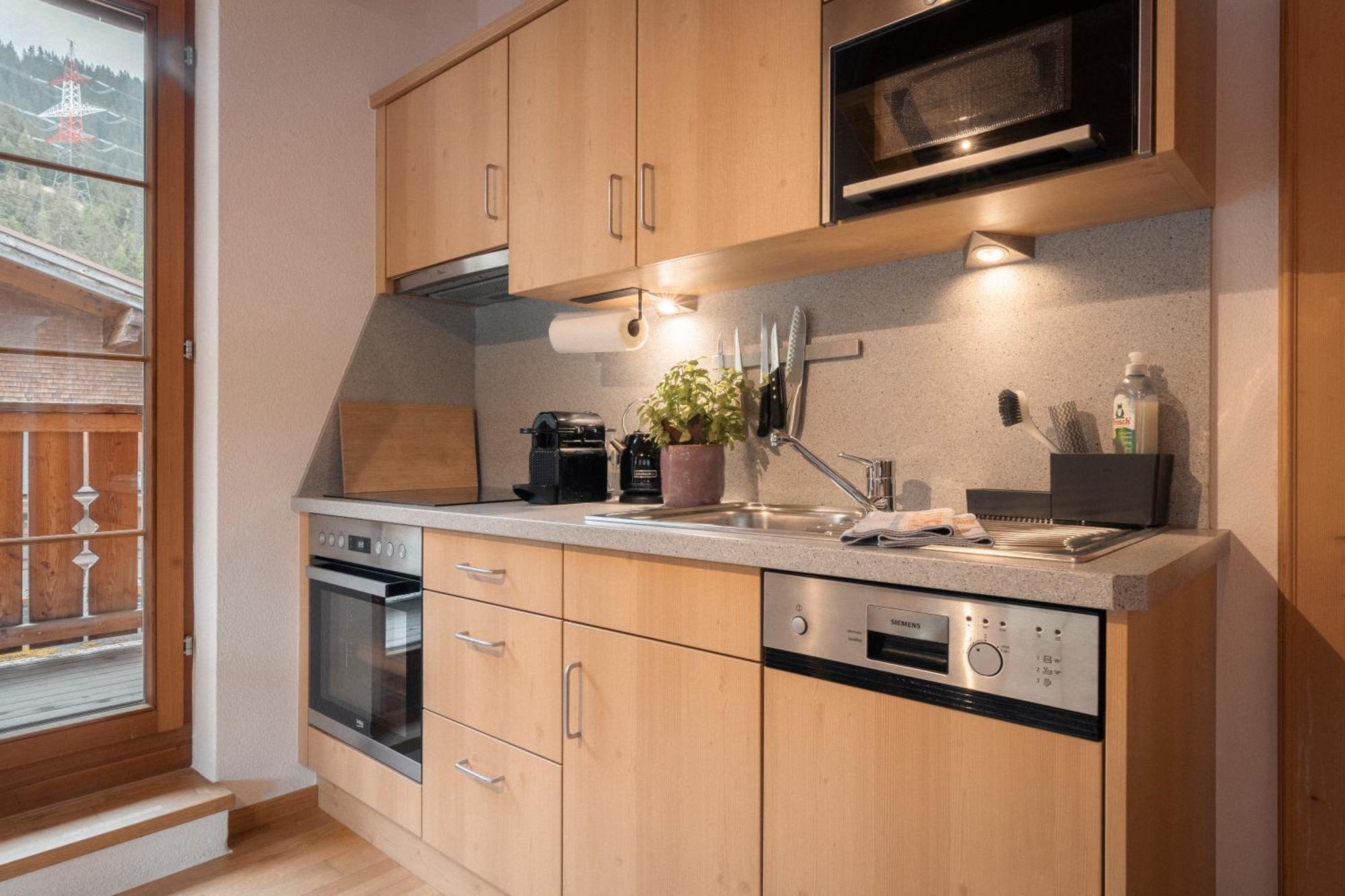 Apartments Sarlo ซังคท์อันทอนอัมอาร์ลแบร์ก ภายนอก รูปภาพ